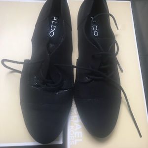 Aldo women's lace up flats